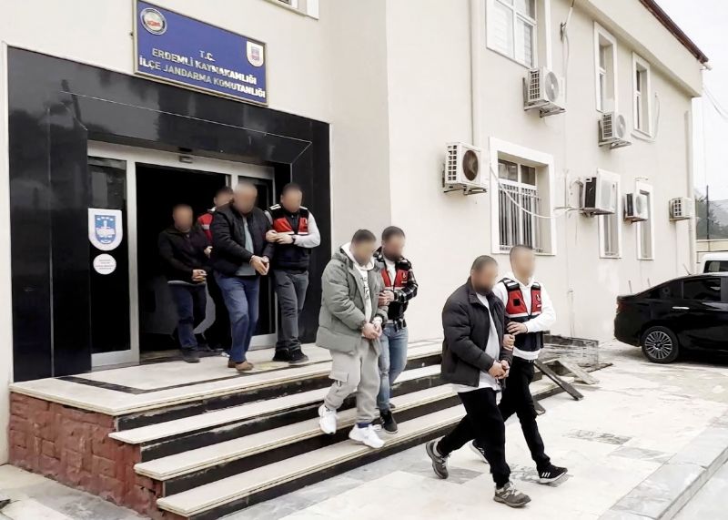Jandarmadan SBER dolandrclara operasyon